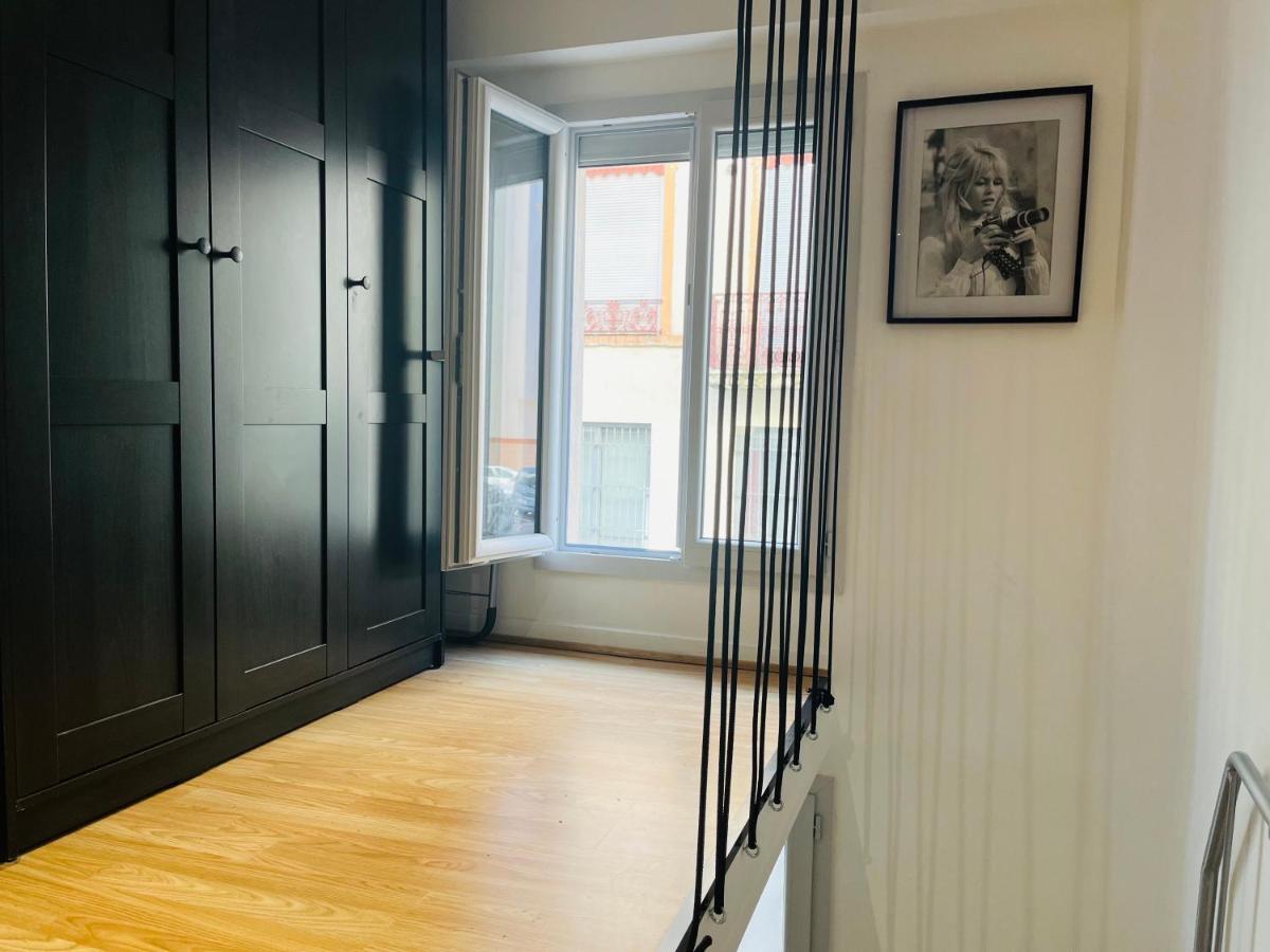 Suite Adamas Lione Esterno foto